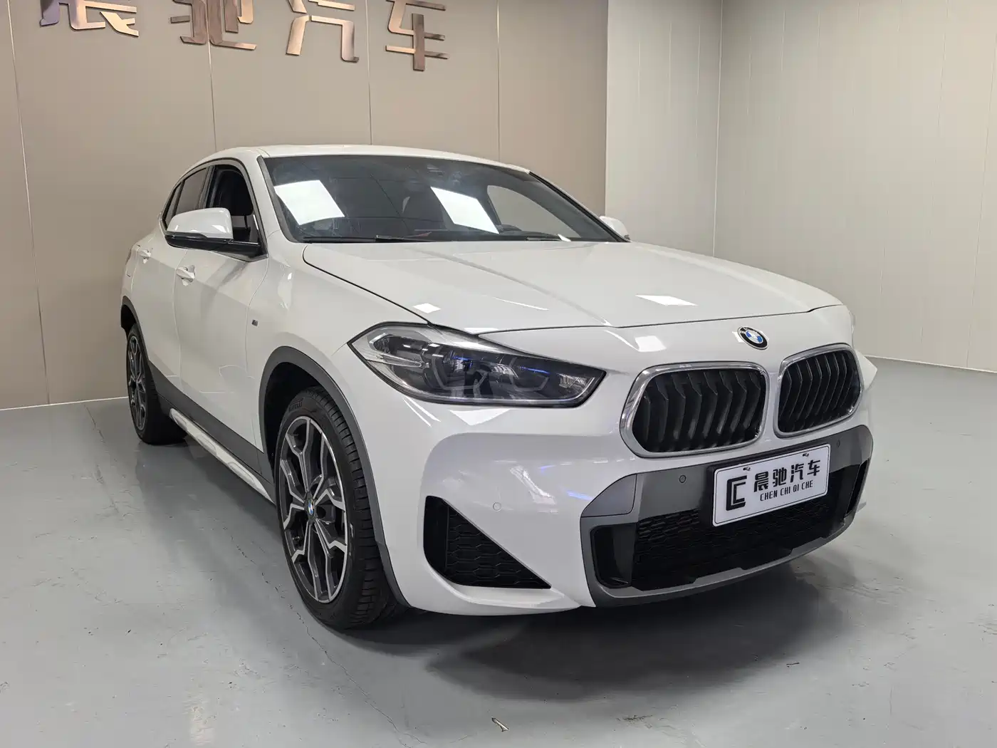 BMW X2 2021 sDrive25i Exclusive M Off-Road Package фото 3