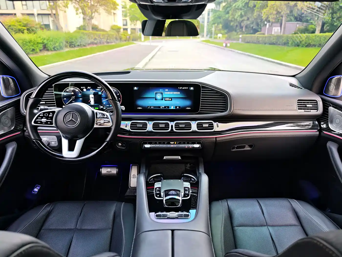 Mercedes-Benz Maybach GLS 2021 GLS 600 4MATIC Etiquette Edition фото 18