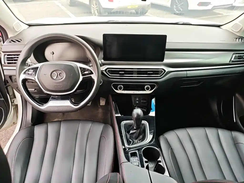 BAIC Beijing U7 2020 2019 1.5T Manual Elite Edition China V
