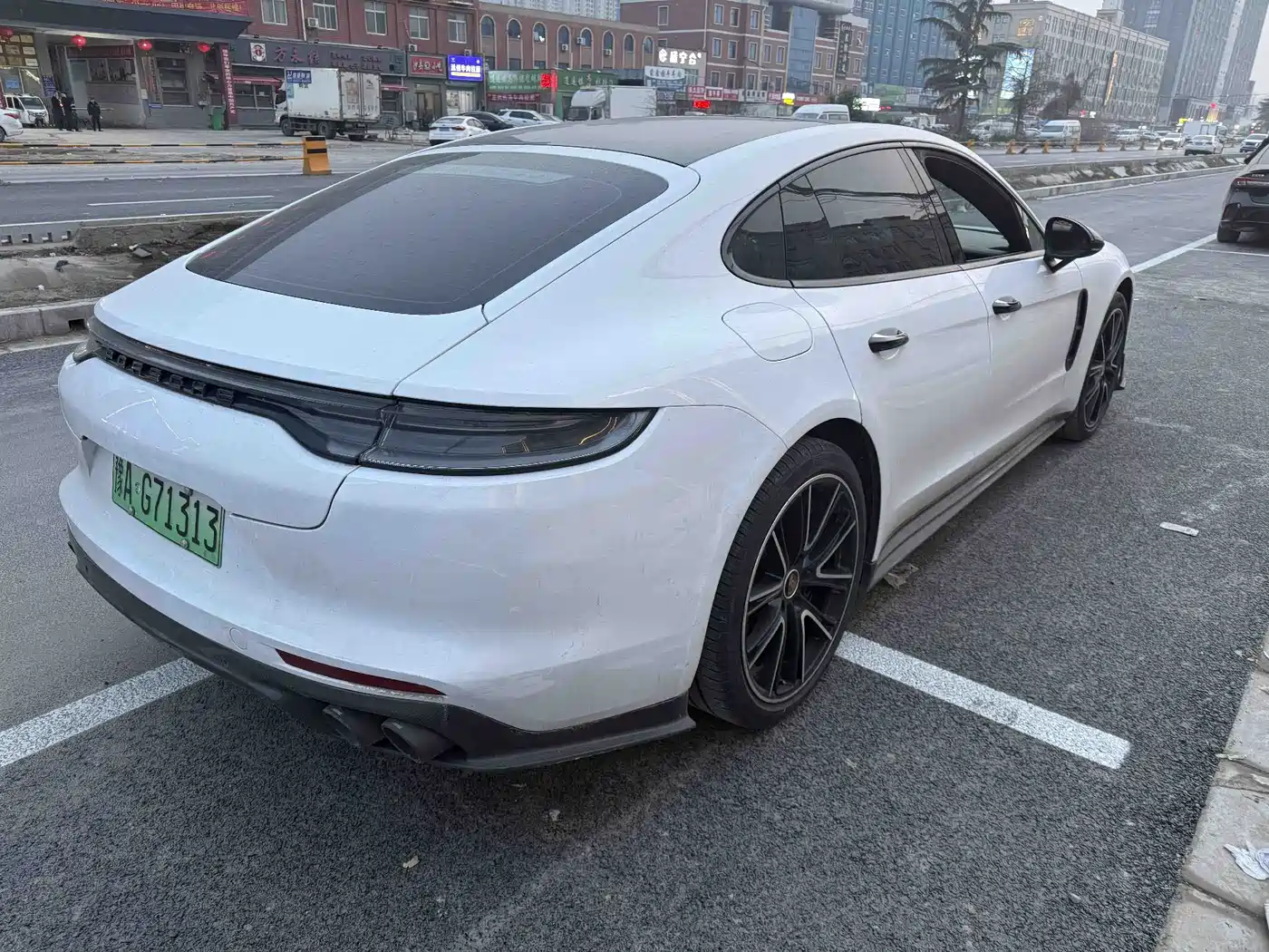 PORSCHE PANAMERA NEW ENERGY