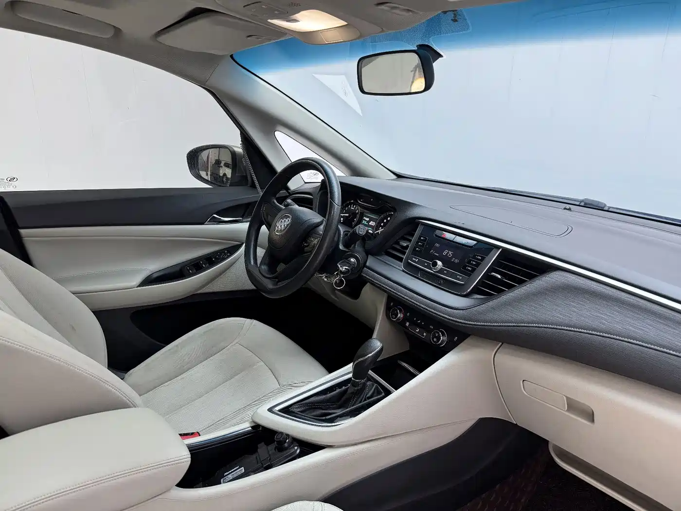 Фото 6 - Buick GL6