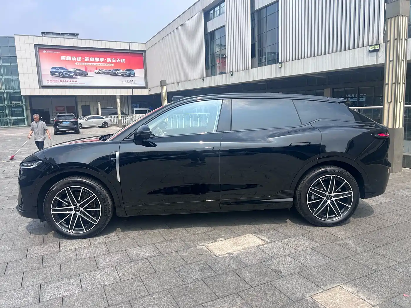 Voyah Auto Voyah Zhiyin 2025 Base фото 18