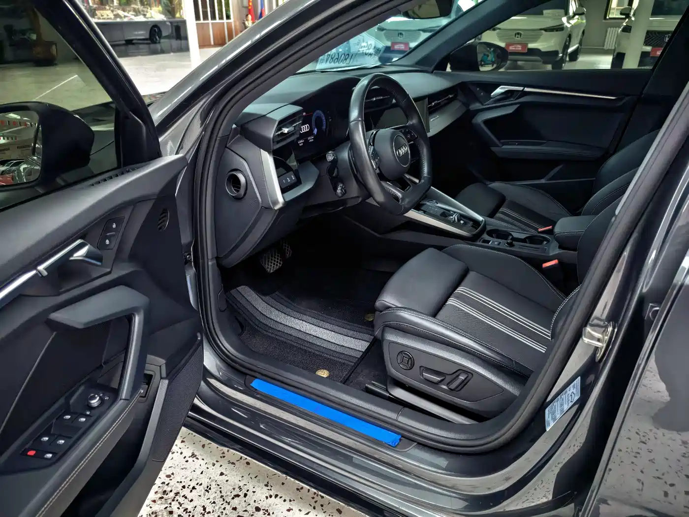 Audi A3 2022 A3L Limousine 35 TFSI Style Sport фото 9