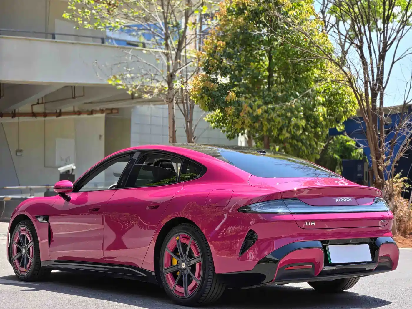 Xiaomi Auto Xiaomi SU7 2024 RWD Ultra Long Range Advanced Smart Driving Pro Edition фото 12