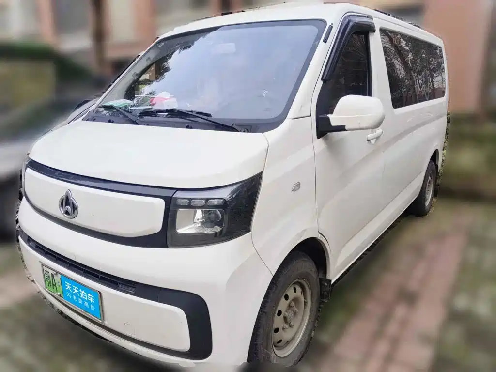 Changan Kaicheng Changan Ruixing EM60 2025 2025 Passenger Comfort 6-seater 240km Liftgate 60kW