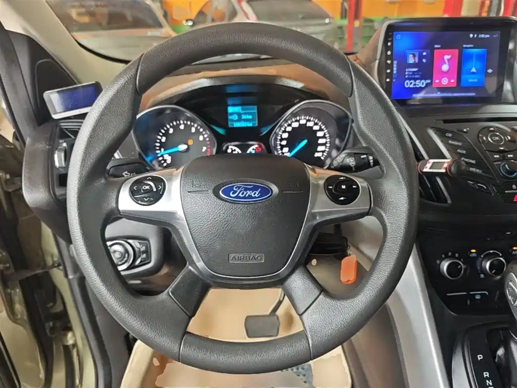 Ford Kuga 2014 2013 1.6L GTDi FWD Comfort