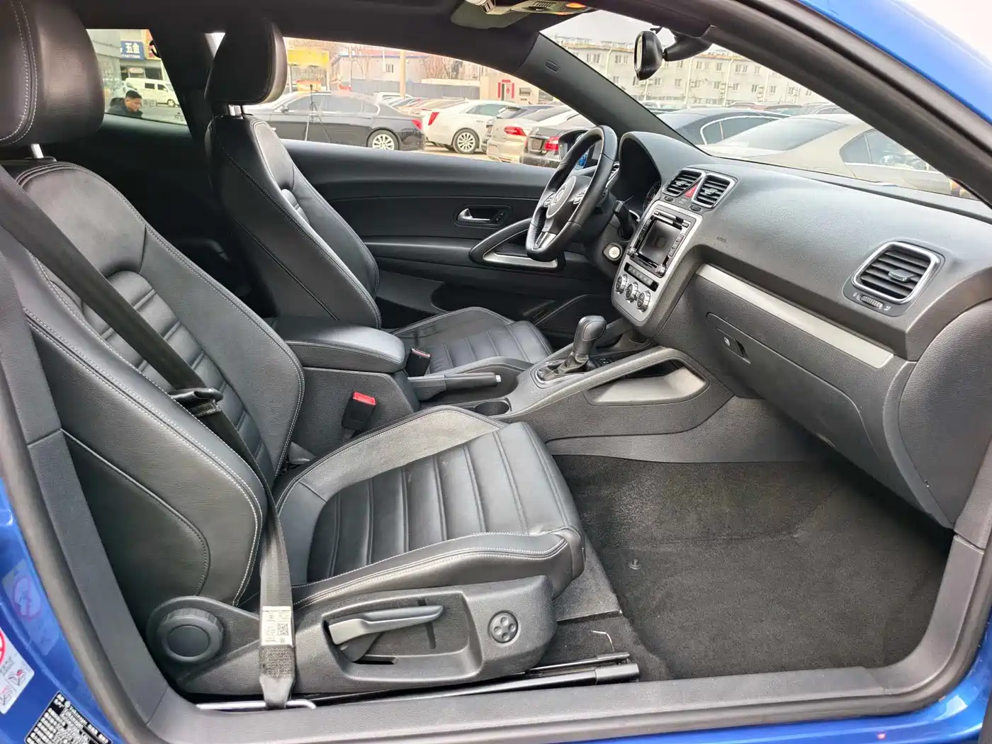 Volkswagen Scirocco 2013 2.0TSI Million Mile Edition фото 12