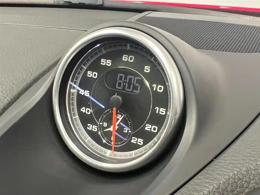 Porsche 718 2018 Cayman 2.0T фото 11