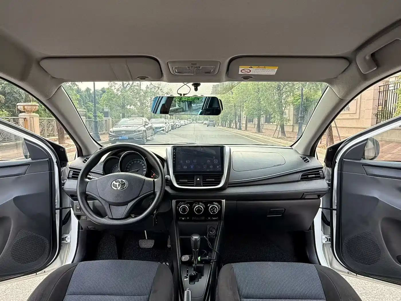 Toyota YARiS L Zhi Xuan 2016 Facelift 1.5E CVT Charming Edition фото 9