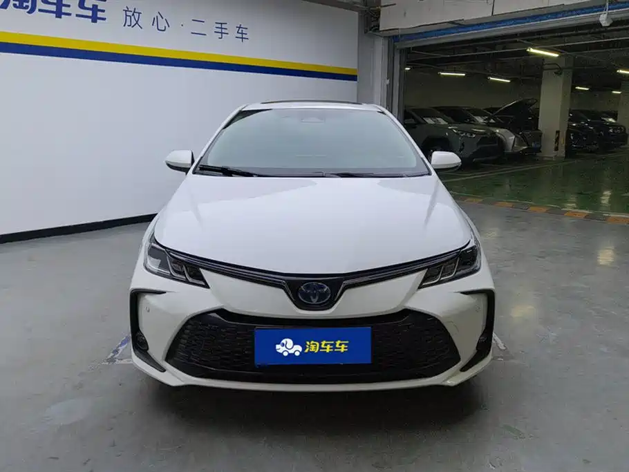 Toyota Corolla 2023 1.8L Smart Hybrid Dual Engine Elite Edition фото 2
