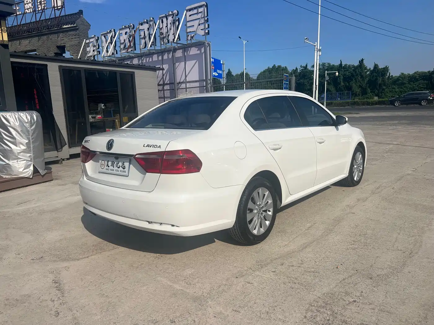Volkswagen Lavida 2013 Classic 1.6L Automatic Trend Edition фото 8