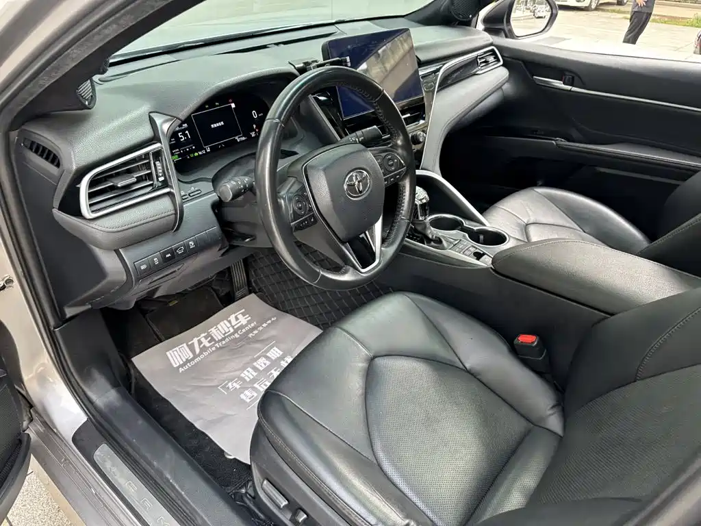 Toyota Camry 2022 2021 Hybrid 2.5HG Luxury Edition