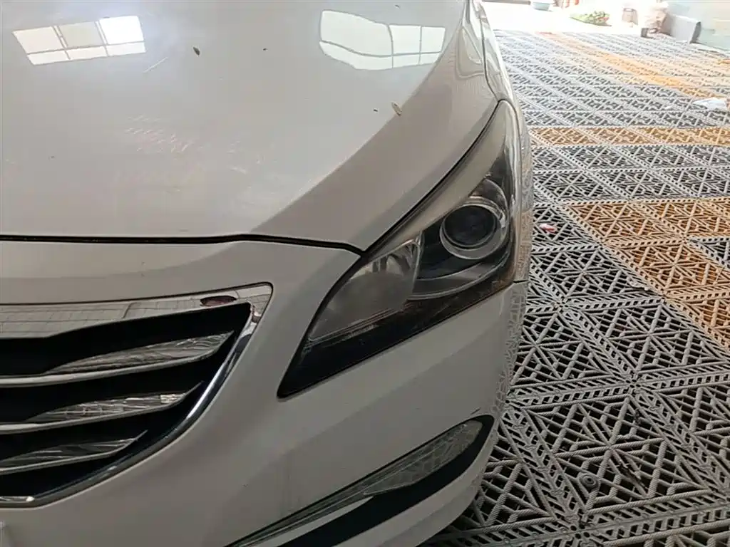 Hyundai Mistra 2014 1.8L Auto Smart GLS фото 24