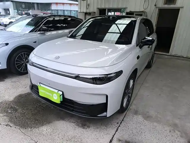 Leapmotor C10 2025