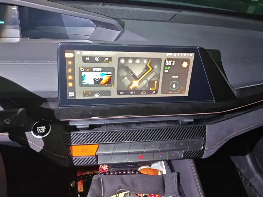 Changan UNI-V 2022 2022 2.0T Speed Leader Edition