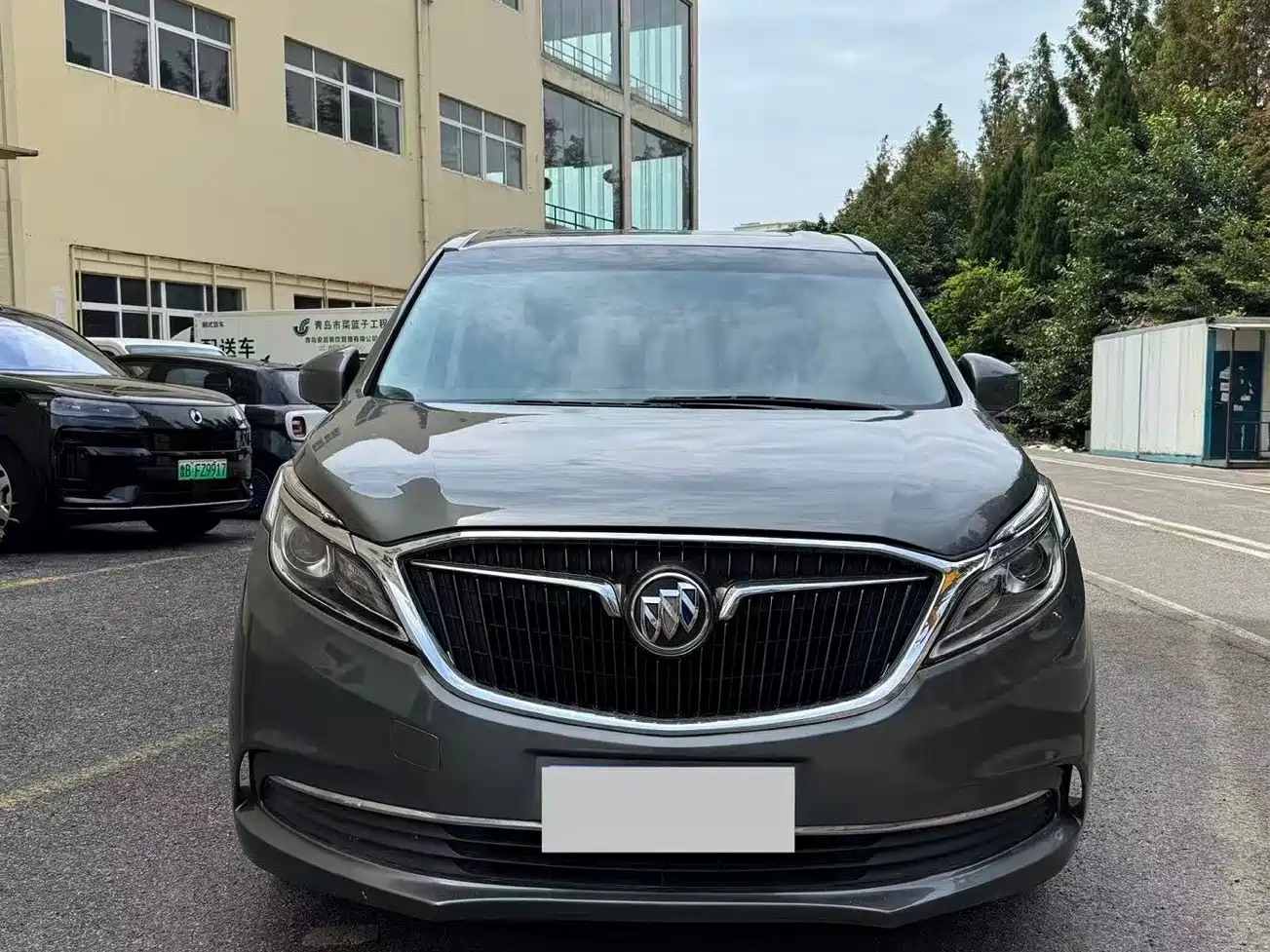 Фото 1 - Buick GL8