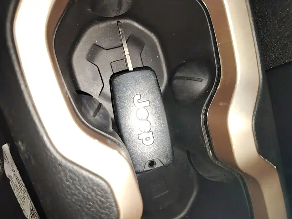 Jeep Renegade 2019 2018 Connected Large Screen Edition 180T Automatic High Energy