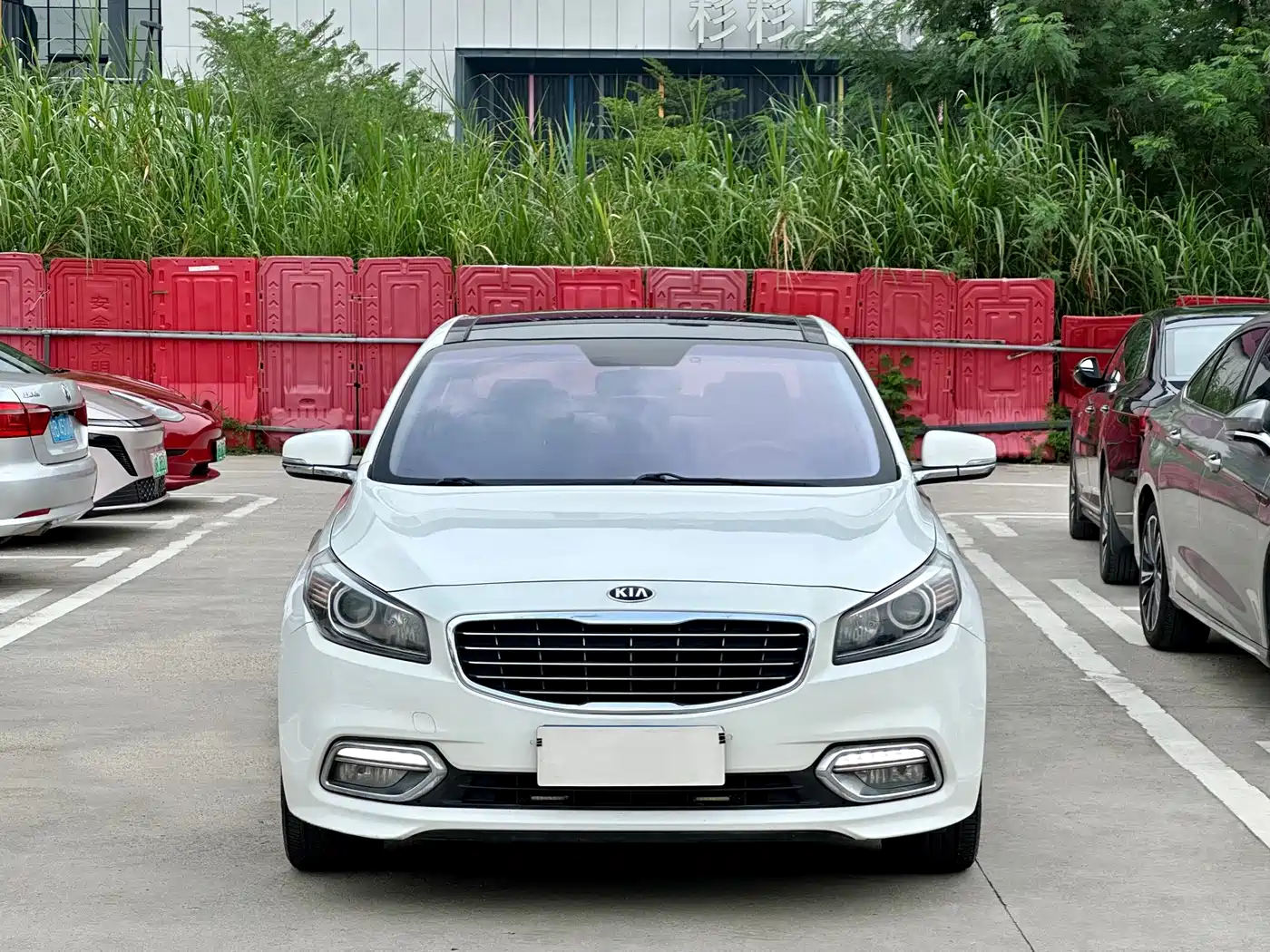 Kia K4 2015 2014 Model 1.8L Automatic LUX