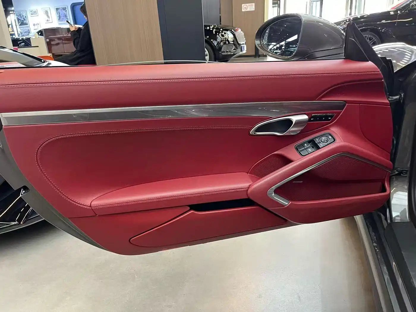 Porsche 718 2020 Cayman 2.0T фото 11