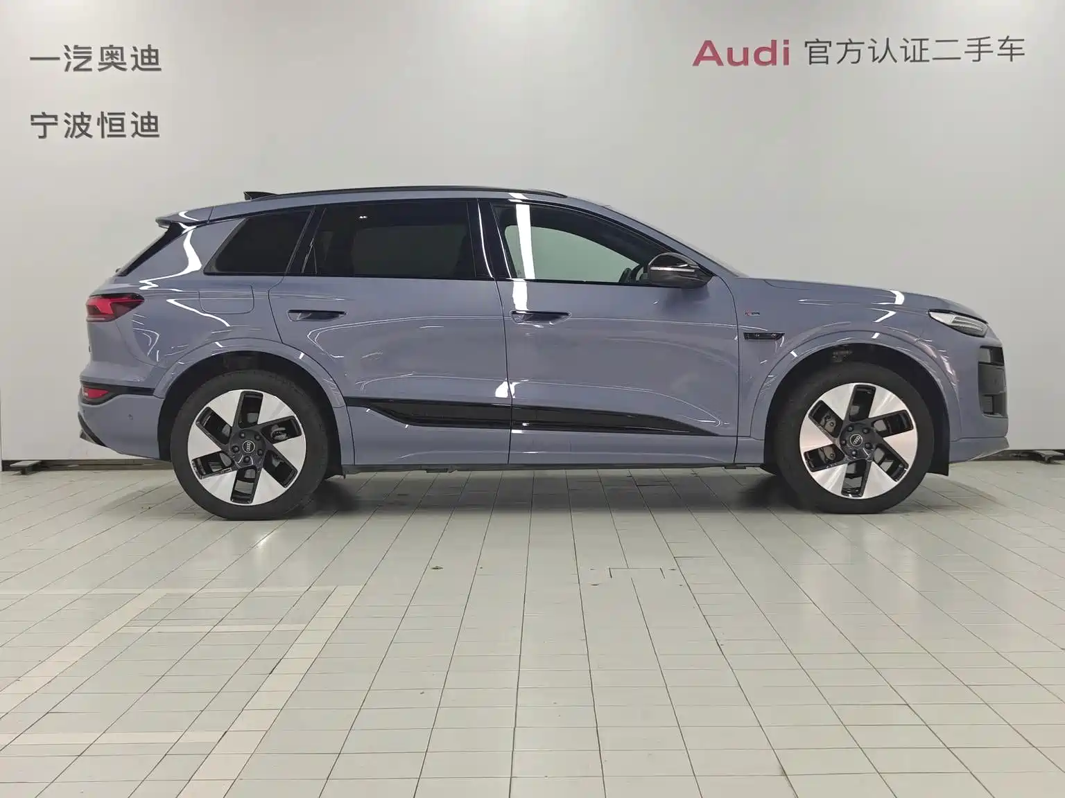 Фото 3 - Audi Q6L e-tron