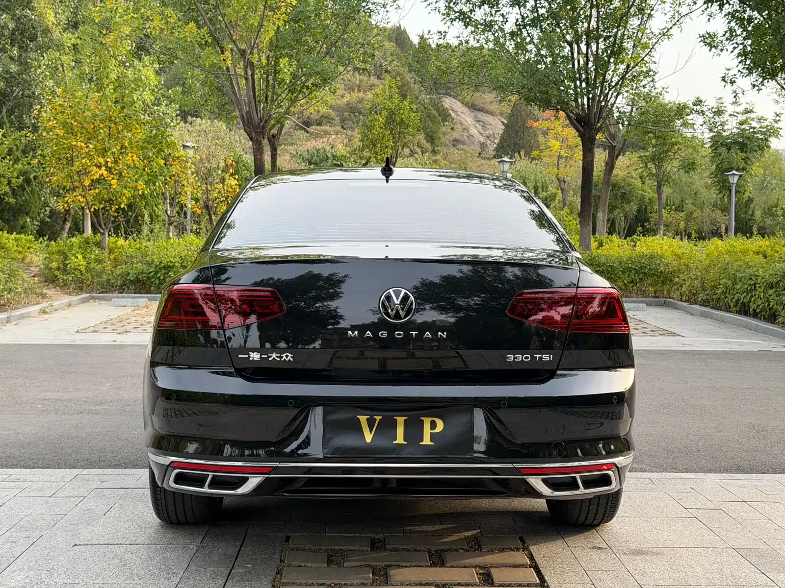 Фото 19 - Volkswagen Magotan