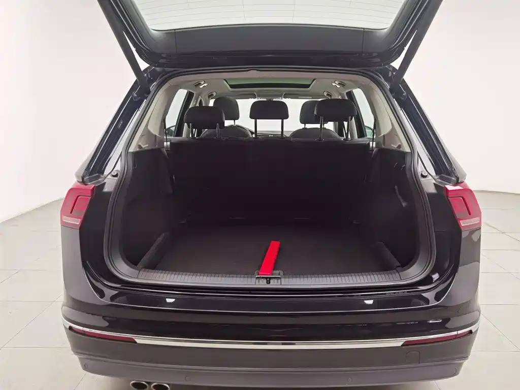 Volkswagen Tiguan, миниатюра 16