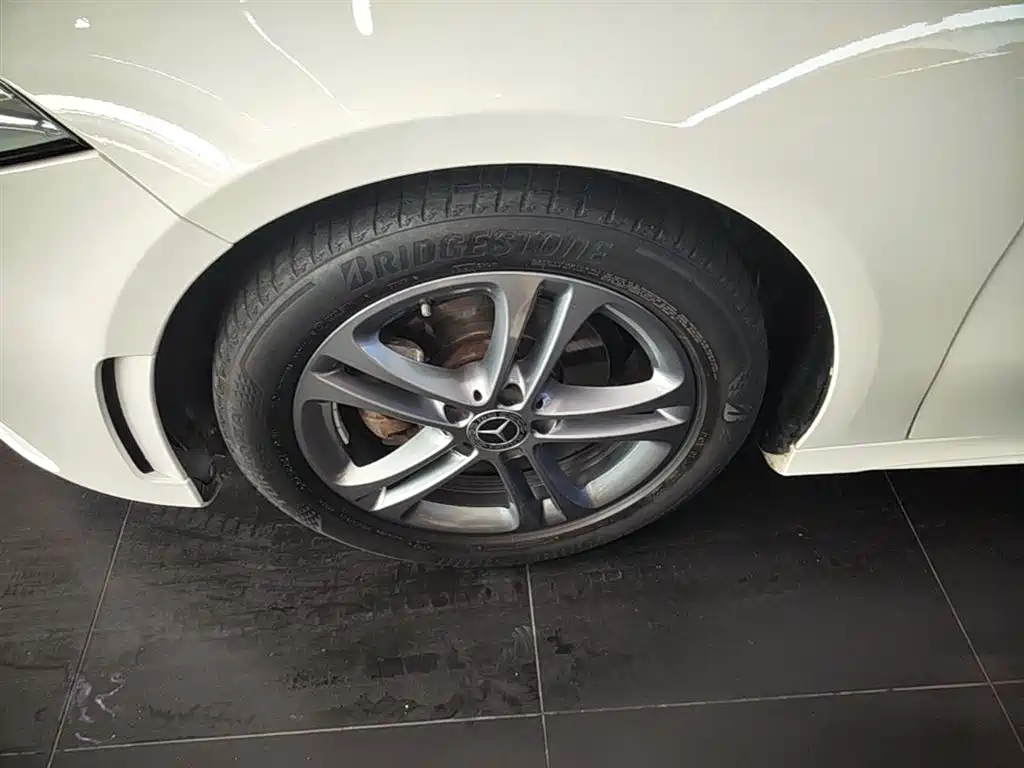 Mercedes-Benz A-Class 2021 Facelift A 180 L Sport Sedan фото 23