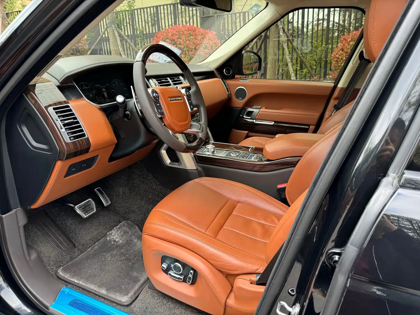 Фото 4 - Land Rover Range Rover