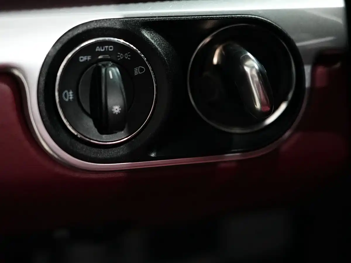 Porsche 718 2018 Boxster 2.0T фото 12
