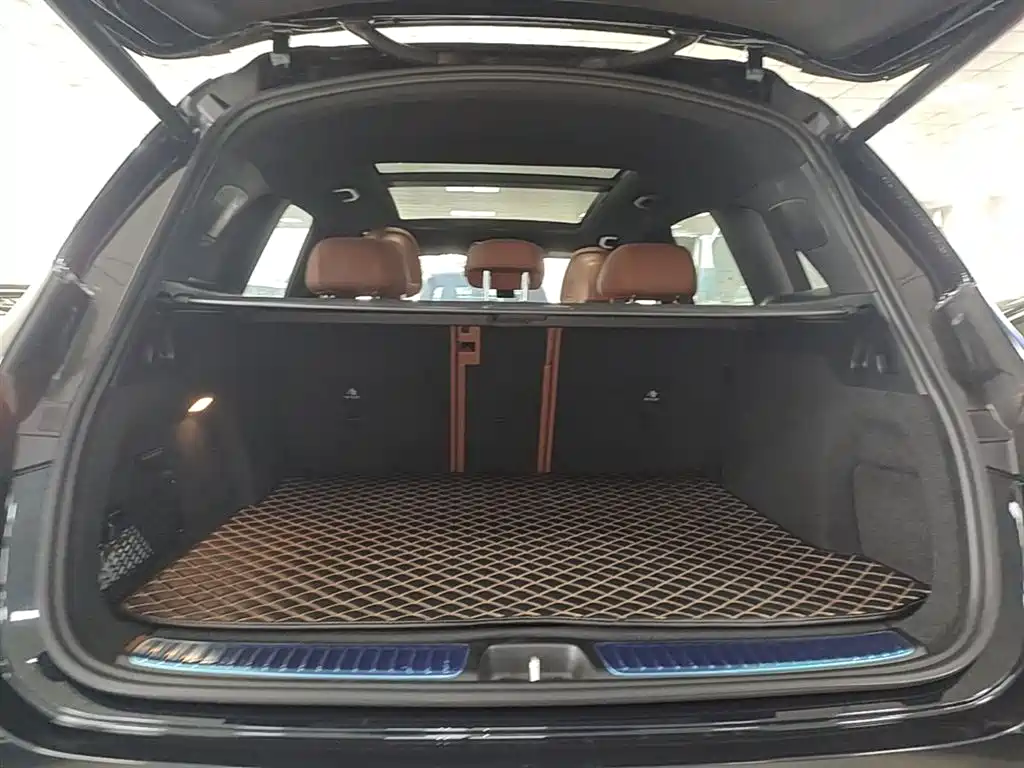Mercedes-Benz GLC 2025 GLC 300 L 4MATIC Dynamic 5-seater фото 19