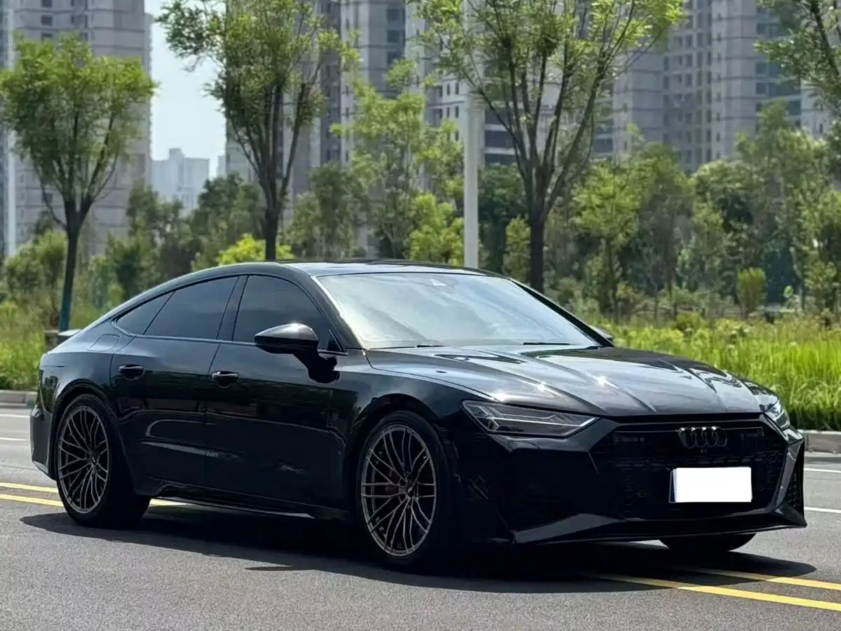 Фото 3 - Audi A7