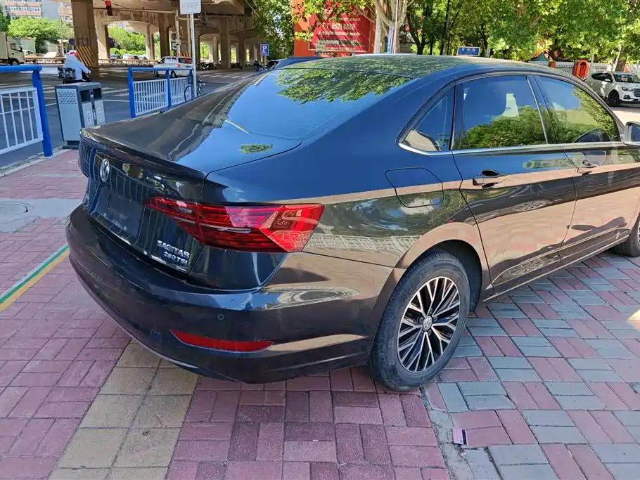 Volkswagen Sagitar 2019 200TSI DSG Comfort Version China V фото 3