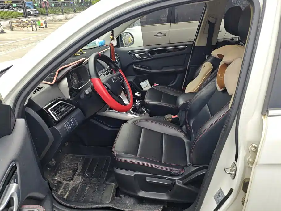 Zotye Damai X5 2015 2015 1.5T Manual Premium China V