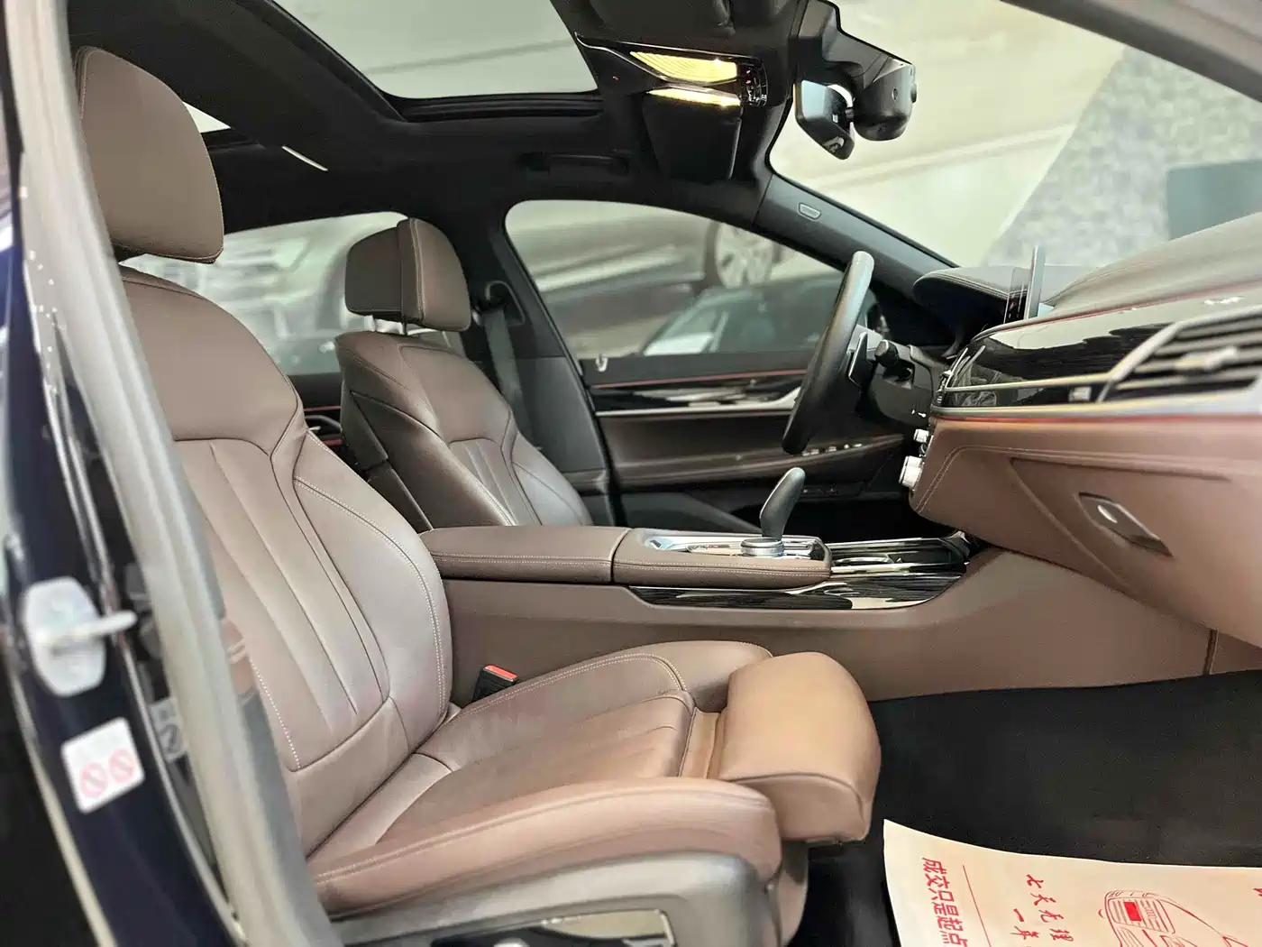 BMW 7 Series 2018 730Li Leading Type M Sport Package фото 22