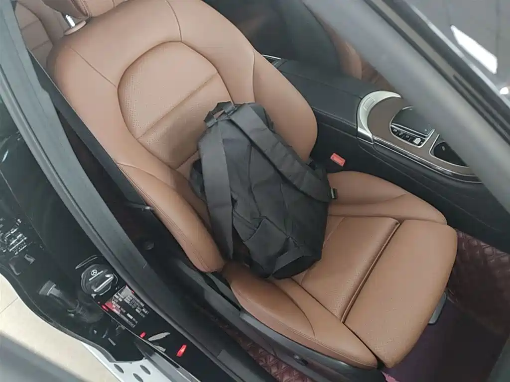 Mercedes-Benz GLC 2022 Facelift II GLC 260 L 4MATIC Luxury фото 25