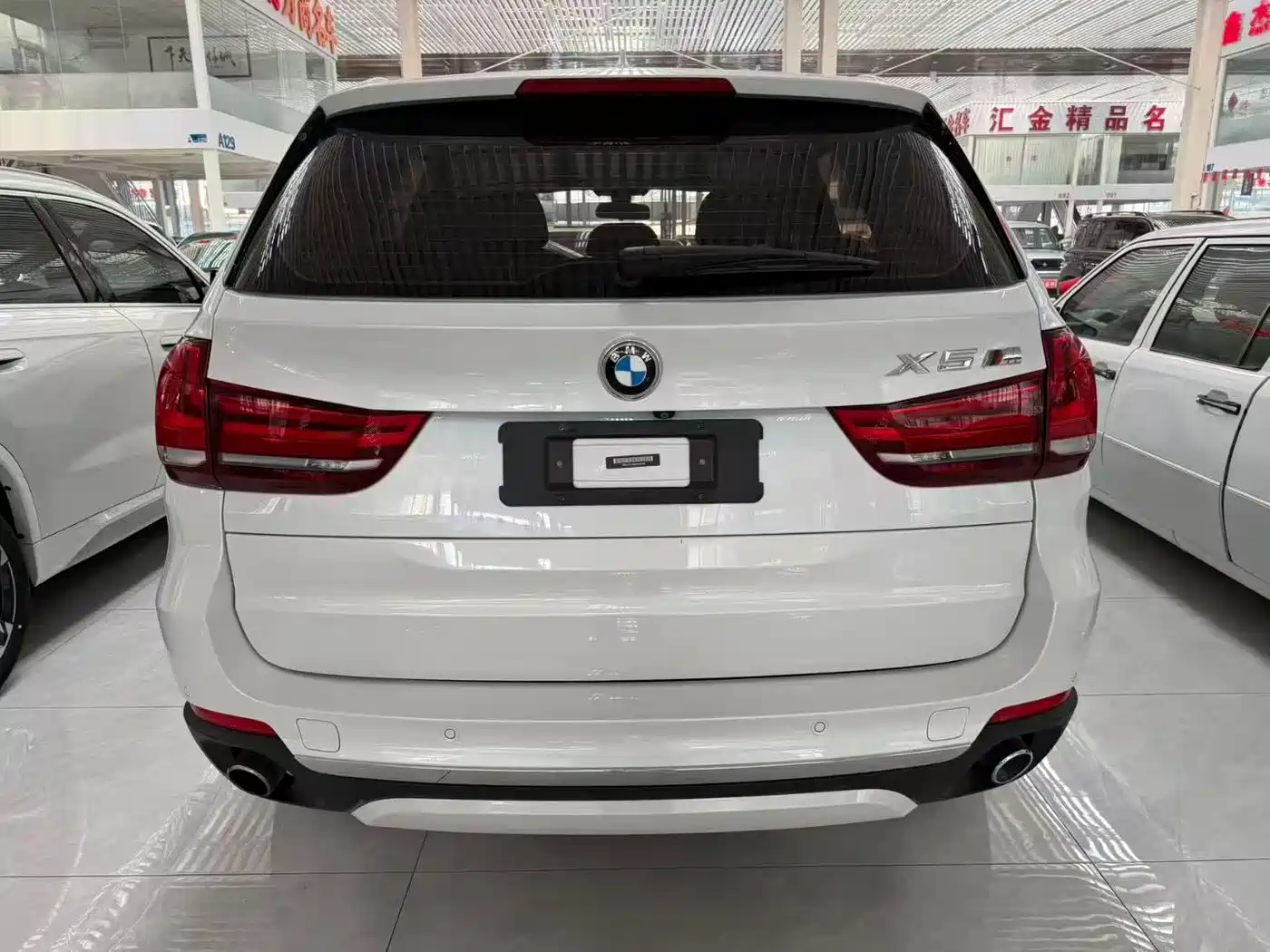 BMW X5 (Import) 2017 xDrive28i фото 4