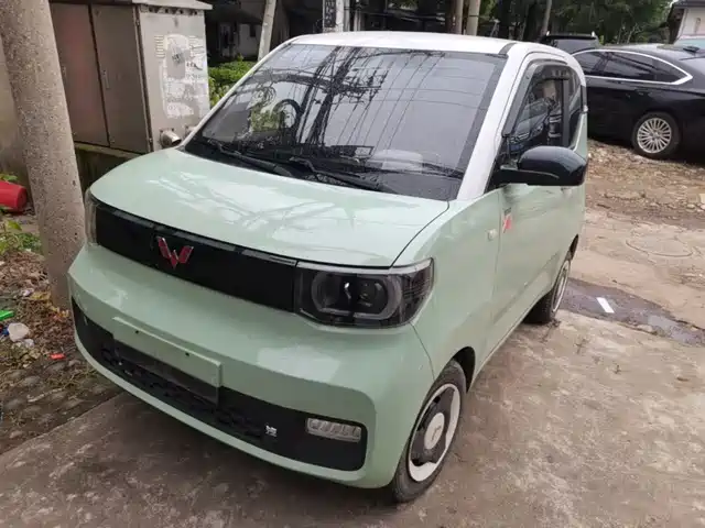 Wuling Hongguang MINI EV Macaron Премиум, литий-NMC аккумулятор
