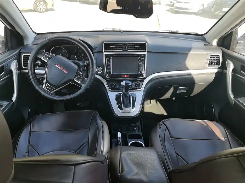 Haval H6 2015 Sport 1.5T Automatic 2WD Luxury фото 13