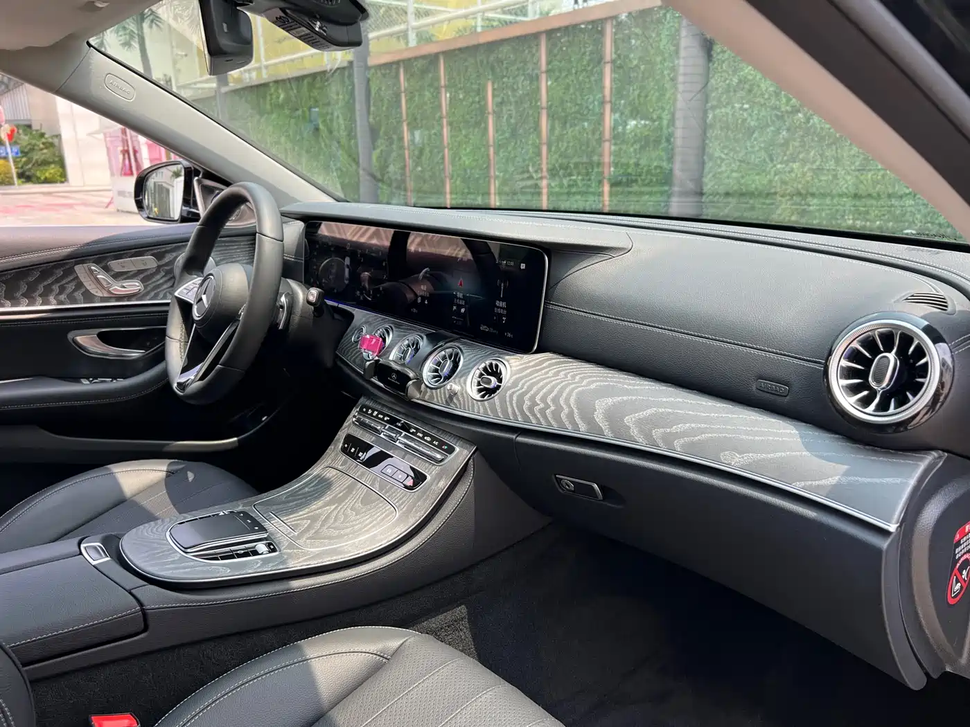 Mercedes-Benz E-Class 2023 E 300 L Fashion фото 11