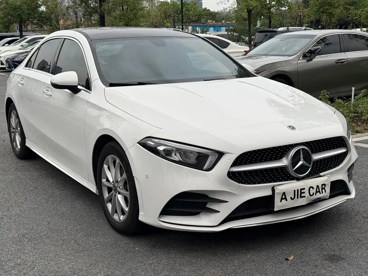 MERCEDES-BENZ CLASS A