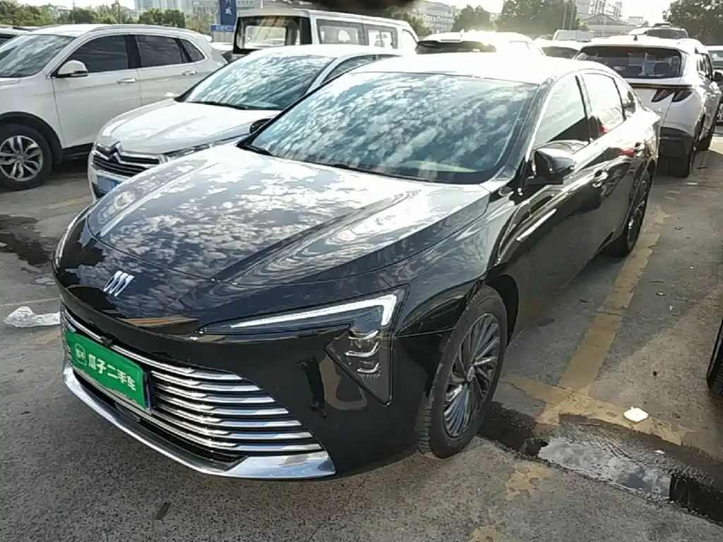 Buick LaCrosse 2025 2025 Model 28T Platinum Edition