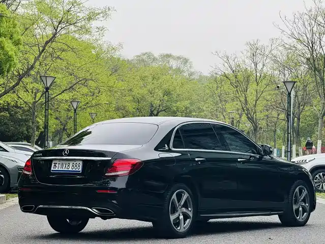 Mercedes-Benz E-Class 2016 E 200 L Sport Type — фото 5