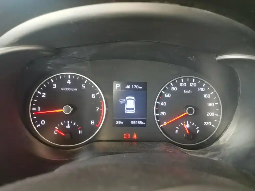 Kia KX CROSS 2018 2017 1.4L AT GLS