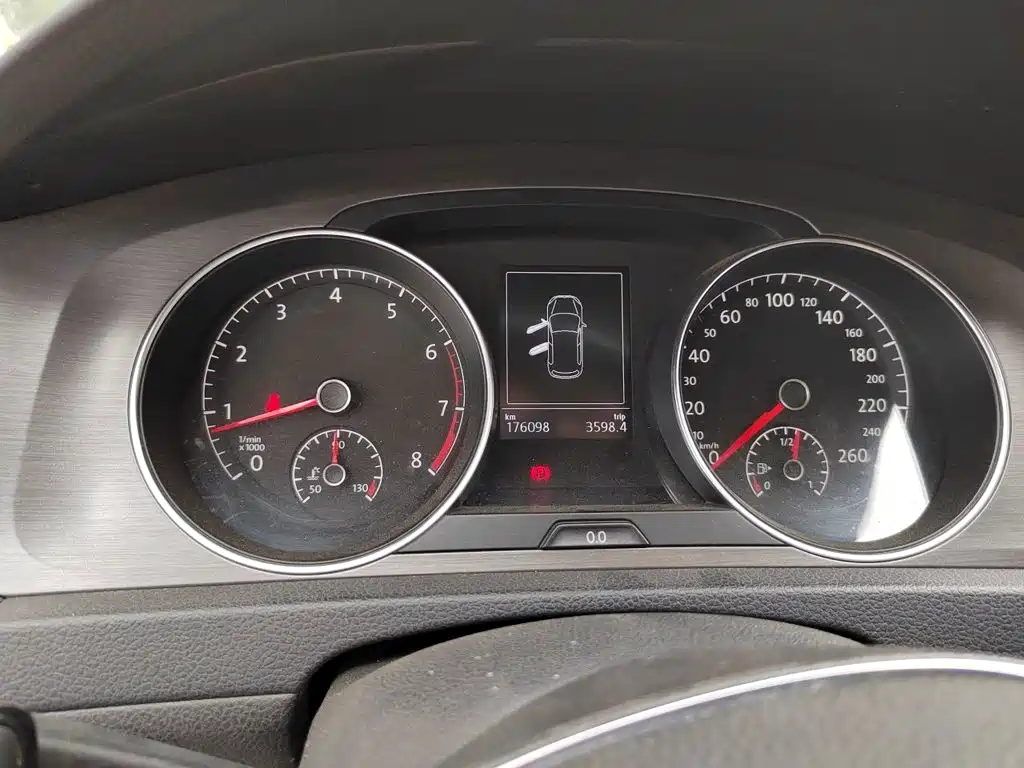 Volkswagen Golf 2014 2015 1.6L Automatic Comfort
