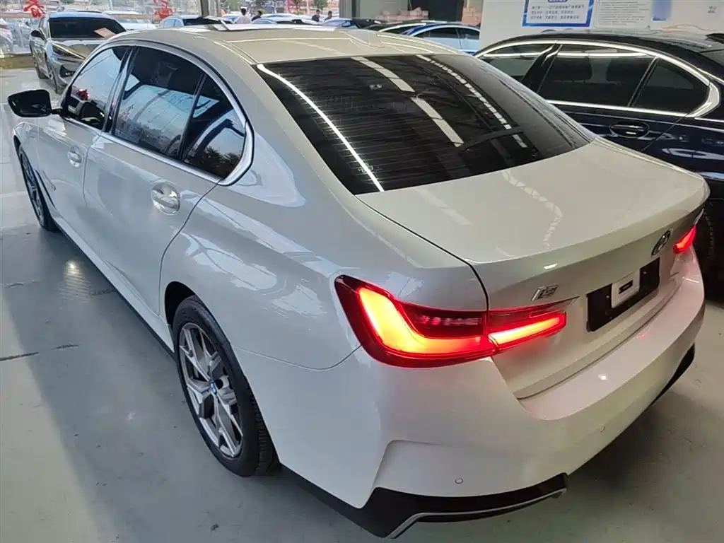 BMW i3 2025 eDrive 35 L фото 5