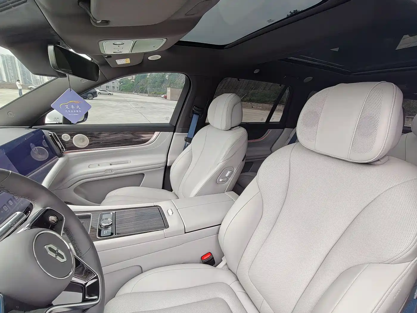 AITO Wenjie AITO M9 2024 Extended Range Ultra 42kWh 6-Seater фото 14