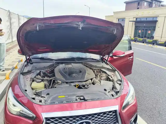 Infiniti Q50L 2018 2.0T Elite Sport Version China V — фото 3