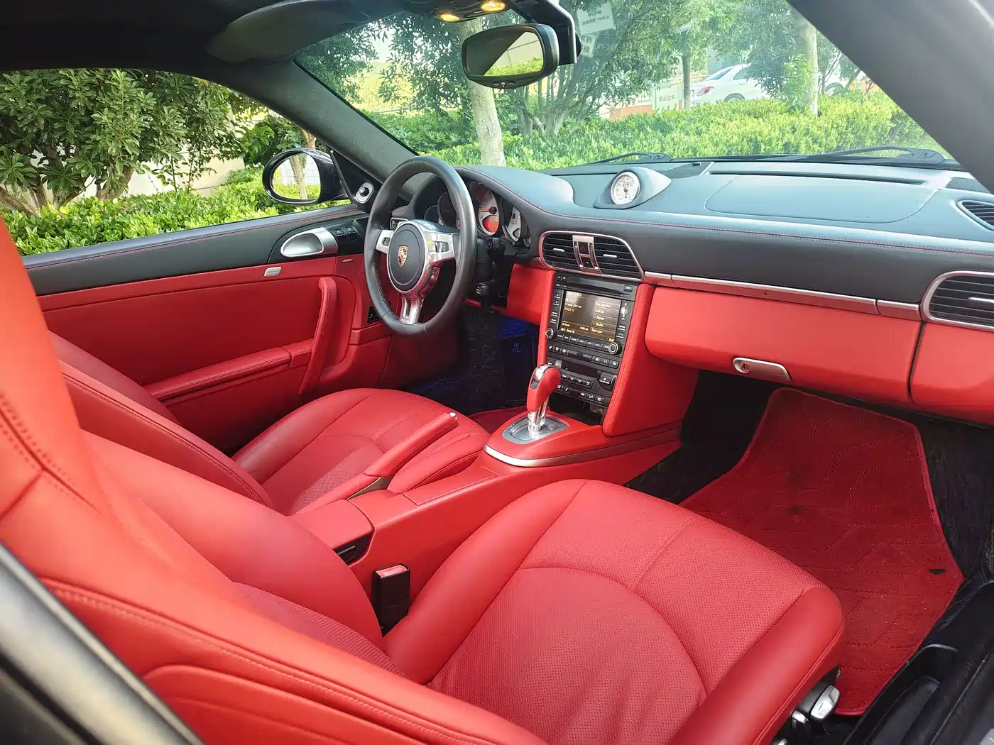 Porsche 911 2010 Carrera S 3.8L фото 6