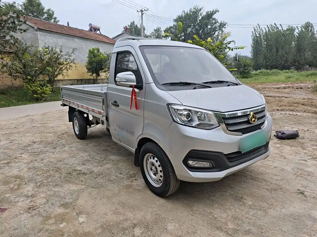 Changan Kuayue Xin Bao T3 2025 2025 Value Edition 1.4L Single Cab 2.82m Integrated Cargo Box Basic