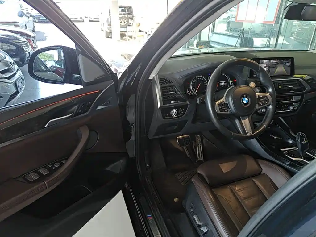 BMW X3 2019 xDrive30i Leading M Sport Package фото 16